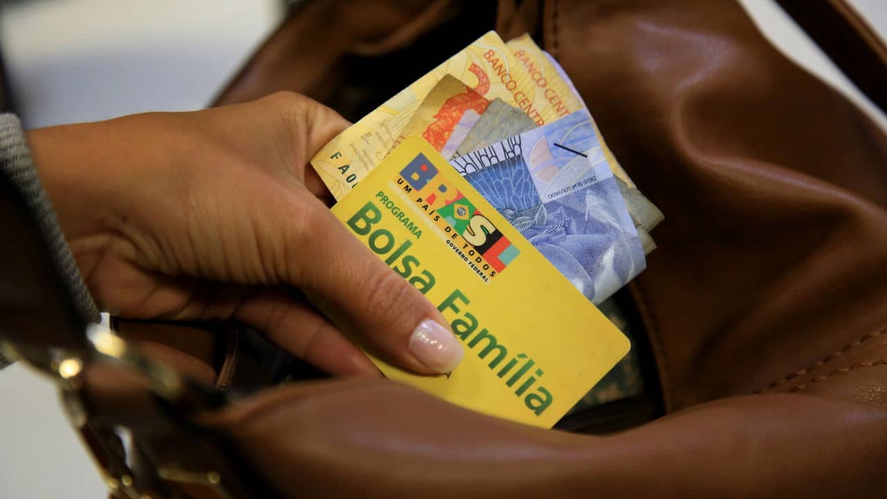 o-novo-formato-bolsa-familia-garante-apoio-para-mais-brasileiros